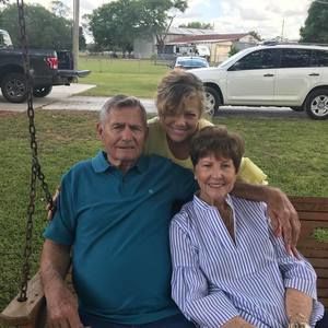 Meet your Posher, Joyce